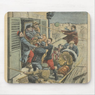 Floods, rescuing a paralytic mouse pad