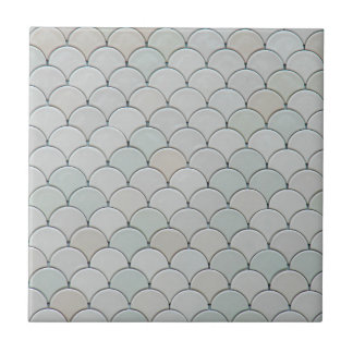 Flooring Repetitive Interlocking Tile Pattern