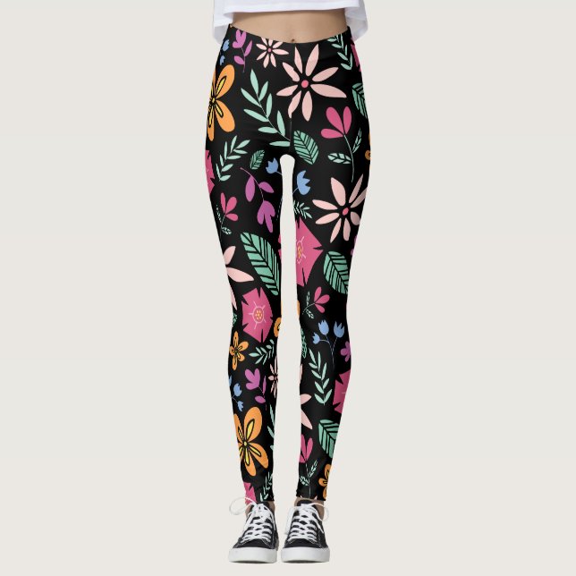 Floral And Glamour Seamless Pattern Natural  Leggings (Front)