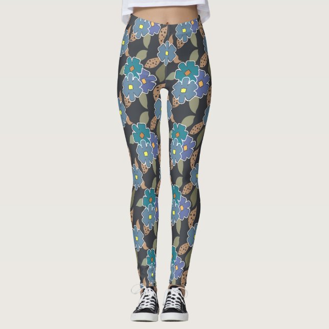 Floral Art Pattern with Periwinkle Flowers Leggings (Front)