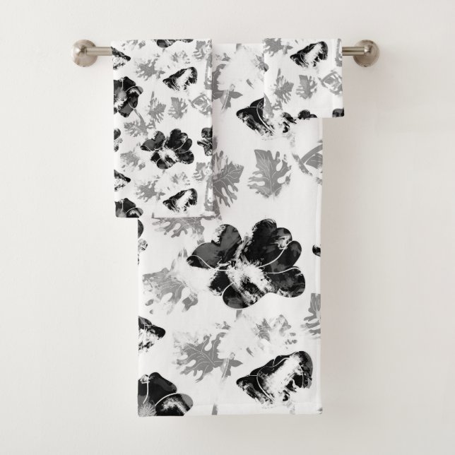 Floral, black and white bath towel set (Insitu)