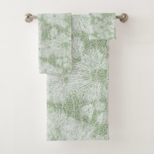 Floral Daisy Velvety LIme Green Bath Towel Set