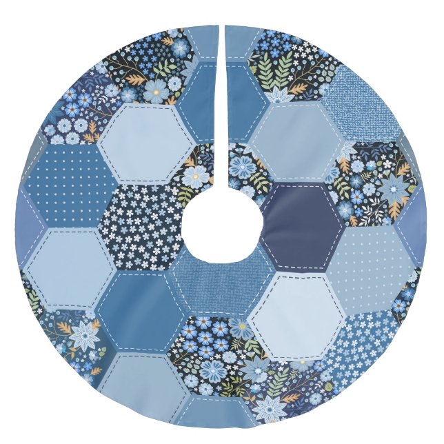 Floral, denim patchwork: blue pattern. brushed polyester tree skirt (Front)