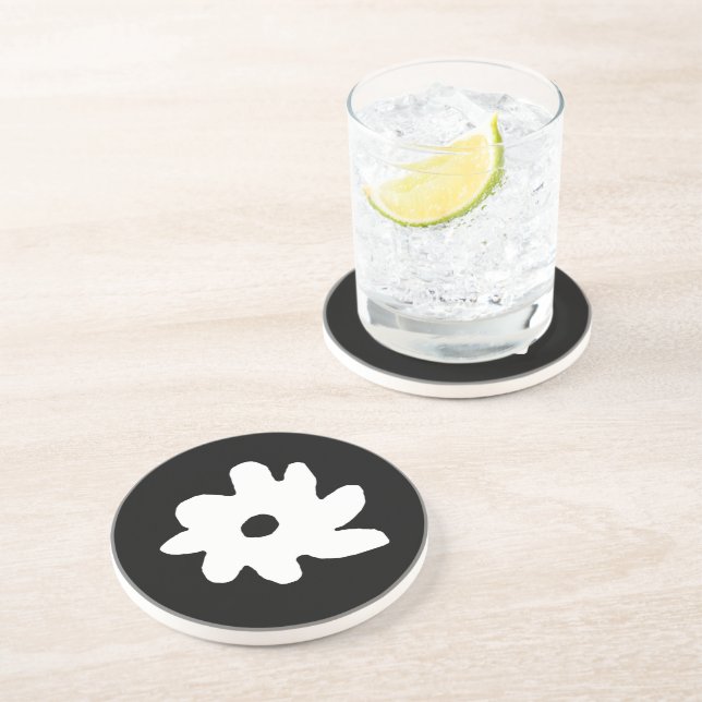 floral design . a black and white flower coaster (Side)
