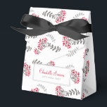 Floral Favour Box<br><div class="desc">CUSTOMIZATION 
 • Add your name,  initial,  monogram. 
 • Use your favourite fonts,  add custom colours. 
 • Background colour can be changed to any colour you like.  

 TIPS 
 • Colours displayed online may vary slightly from the actual product.  

 ♥</div>