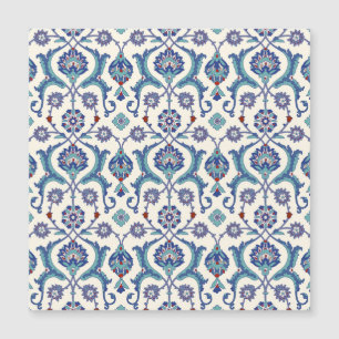 Floral Ornament: Traditional Arabic Pattern.