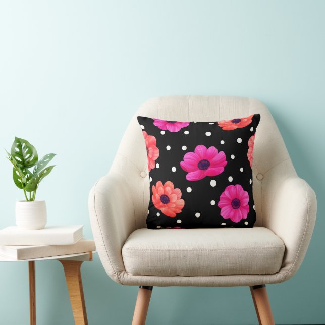 Floral Pattern Black Pillow (Chair)