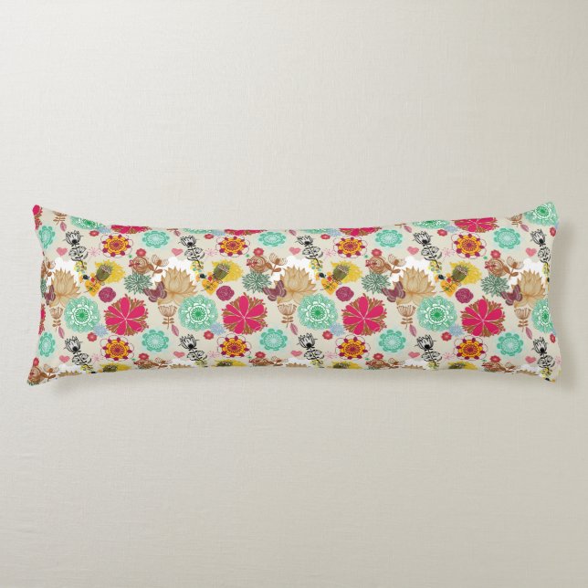 Floral pattern in retro style body cushion (Front)