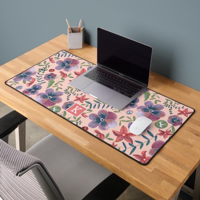 Floral pink pattern monogram desk mat (Office 2)