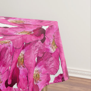 Floral poppies pink pattern. tablecloth