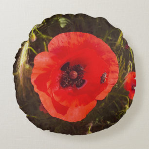 Floral Poppy Dream – Botanical Fantasy Wildflowers Round Cushion