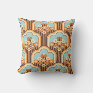 Floral Retro: 70s Wallpaper Revival Cushion