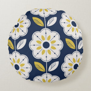 Floral Scandinavian Style Seamless Pattern Round Cushion
