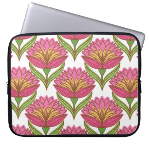 Floral seamless pattern. Bright red flowers on whi Laptop Sleeve