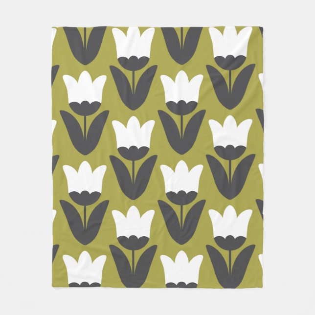 Floral seamless pattern design. Scandinavian style Fleece Blanket (Front)