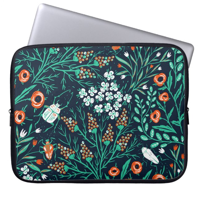  floral seamless pattern with summer blooms and co laptop sleeve (Front)