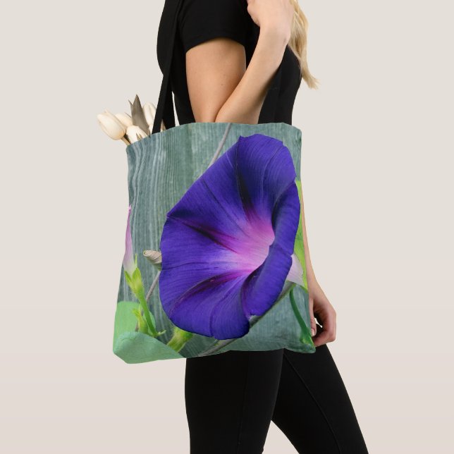 Floral Shoulder Tote Bag (Close Up)