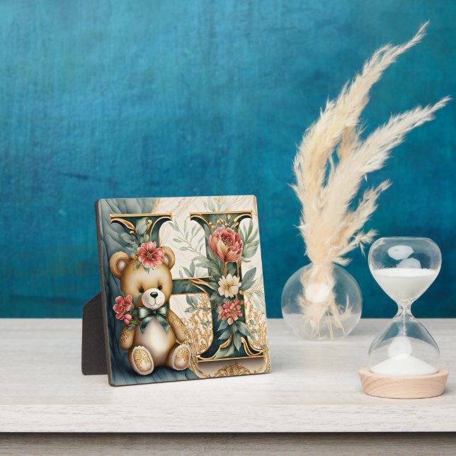 FLoral Teddy Bear letter H Plaque (Insitu)