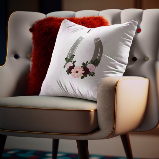 Floral Western Horseshoe Quinceanera Cushion (Creator Uploaded)