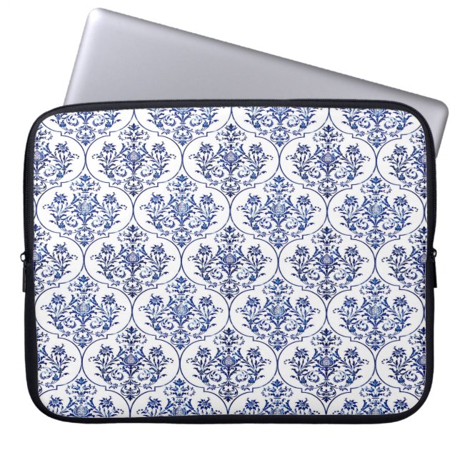 Flourish Damask Pattern - blue Laptop Sleeve (Front)