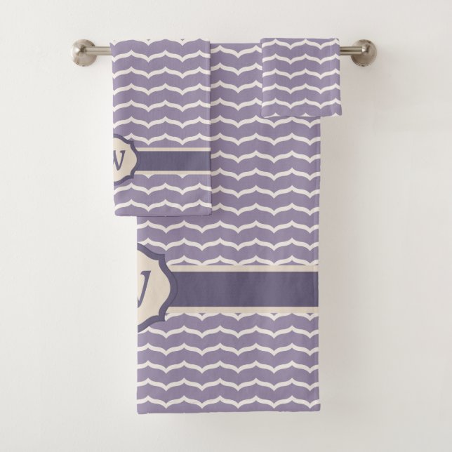 Flourished Zigzag Towel Set (Insitu)