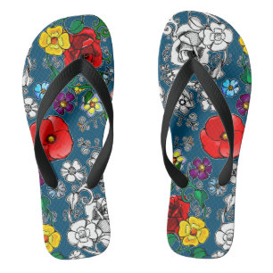 Flower carpets with poppy thongs