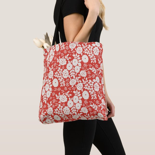 Flower Daisy Vintage Grey Pattern Tote Bag (Close Up)