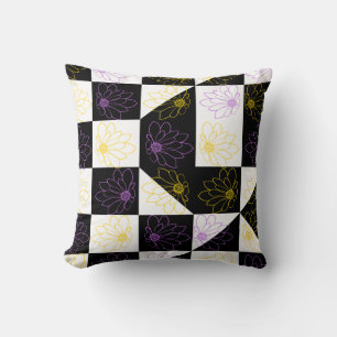 flower in Monochrome Aesthetic Chequered pattern Cushion