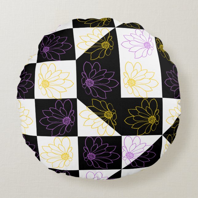 flower in Monochrome Aesthetic Chequered pattern Round Cushion (Front)