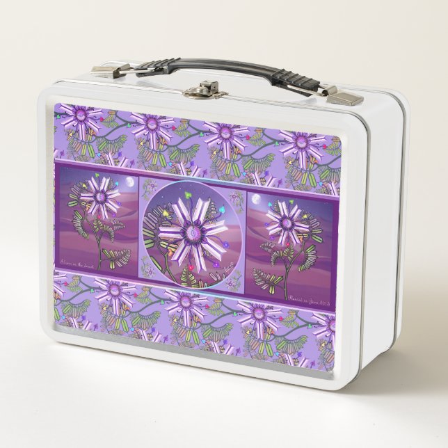 Flower in the desert Metal Lunch Box (Front)