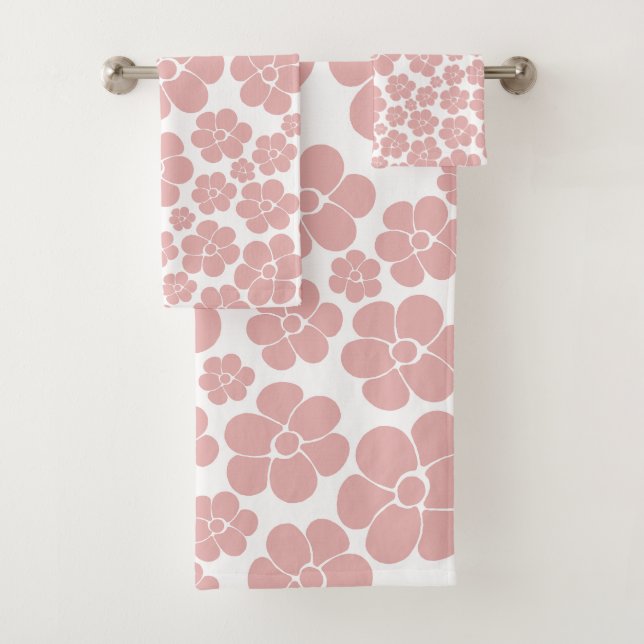 Flower Pattern - Pink and White Bath Towel Set (Insitu)