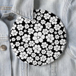Flower Pattern - White on Black 6 Cm Round Badge