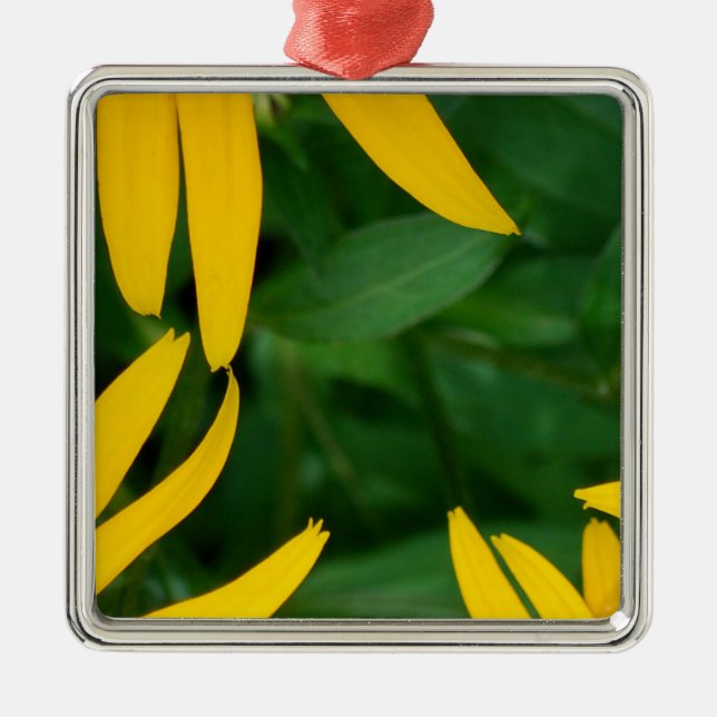 Flower Petals Metal Ornament (Front)