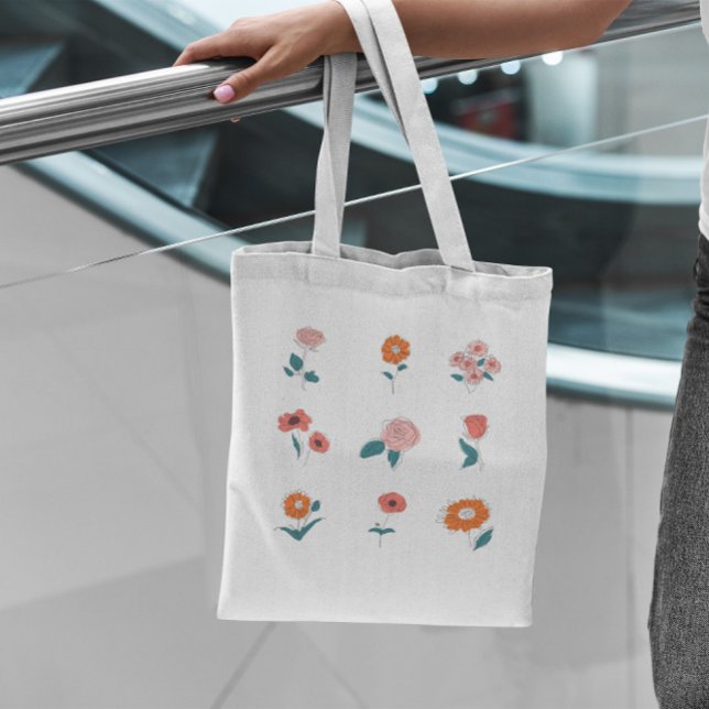 Flower Set Tote Bag   (Creator Uploaded)