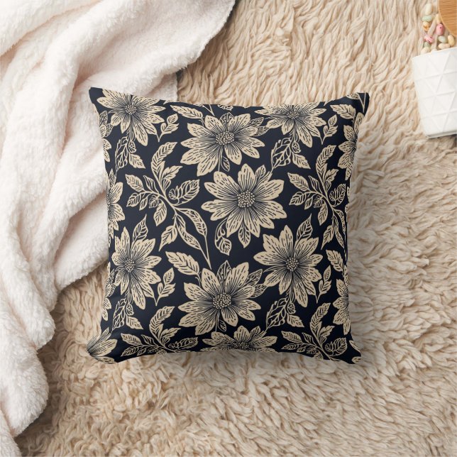 Flower Throw Pillow (Blanket)