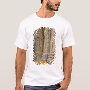 Flowers and columns, Jaisalmer Fort, Jaisalmer, T-Shirt