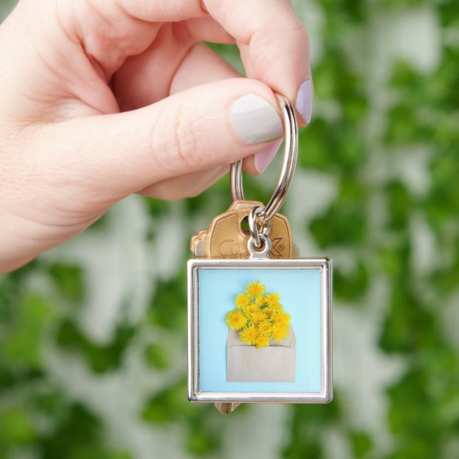 Flowers | Dandelions in Envelope Key Ring (Hand)