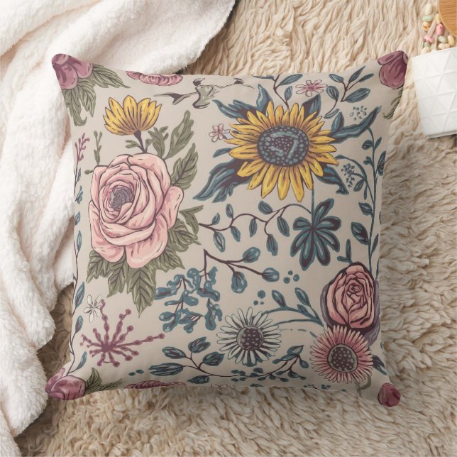 Flowers on a beige background cushion (Blanket)
