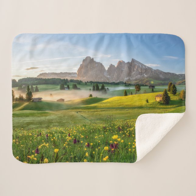Flowers | Spring Alpe di Siusi Langkofel Sherpa Blanket (Front (Horizontal))