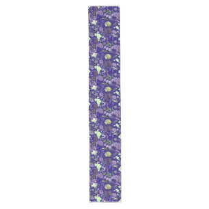Flowers with an elegant and mysterious atmosphere long table runner