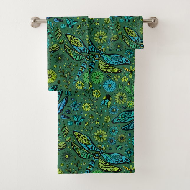 Fly, fly dragonfly on emerald green bath towel set (Insitu)