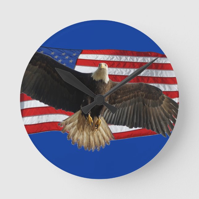 Flying Bald Eagle USA Patriotic Gift Round Clock (Front)