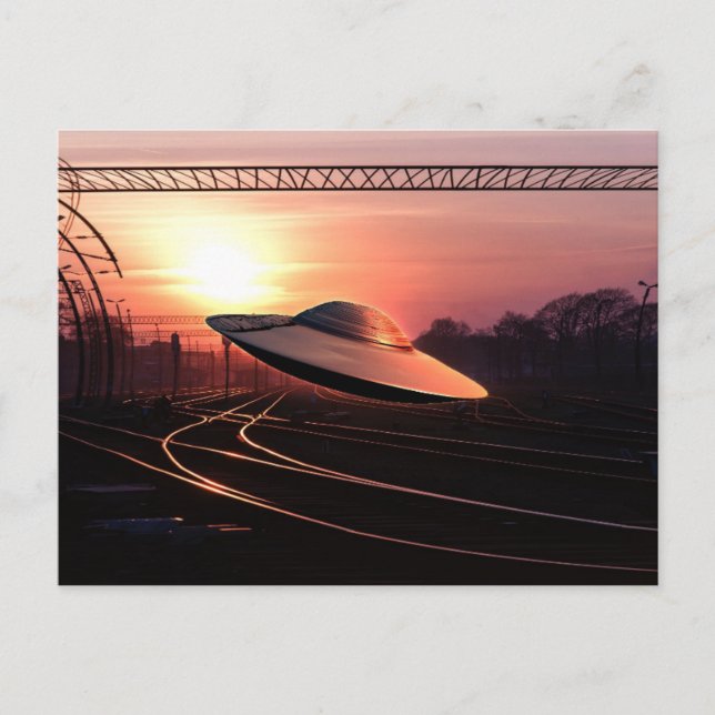 Flying saucer postcard (Front)