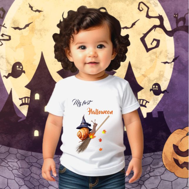 Flying snail baby T-Shirt (Creator Uploaded)