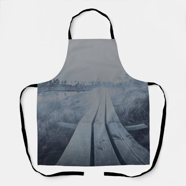 Foggy swamp landscape apron (Front)