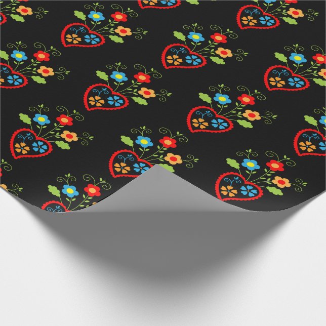 Folk portuguese blooming heart pattern wrapping paper (Corner)