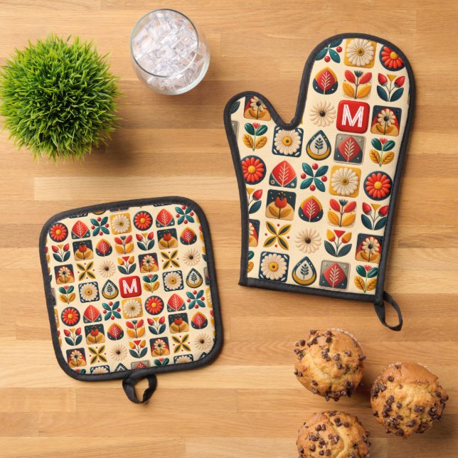 Folk Retro Floral – Personalised Monogram Oven Mitt & Pot Holder Set (Top Down)