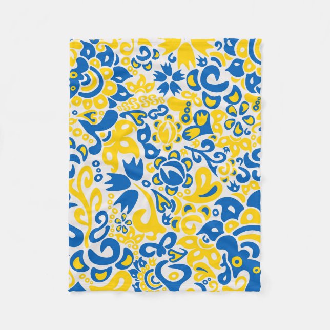 Folklore pattern with Ukrainian flag colours Fleece Blanket (Front)