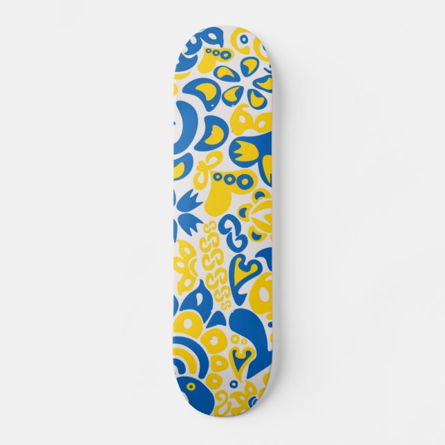 Folklore pattern with Ukrainian flag colours  Skateboard (Front)