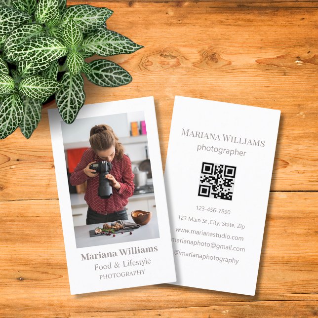 food & lifestyle photographer qr code photo chic business card (Creator Uploaded)
